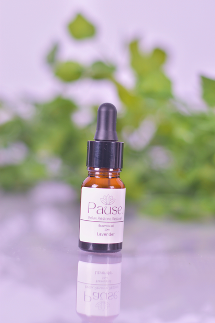 Lavender Essential Oil – Lavandula Angustifolia